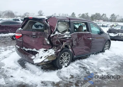 2013 Honda Odyssey Ex z USA, uszkodzony, nr VIN 5FNRL5H49DB054293